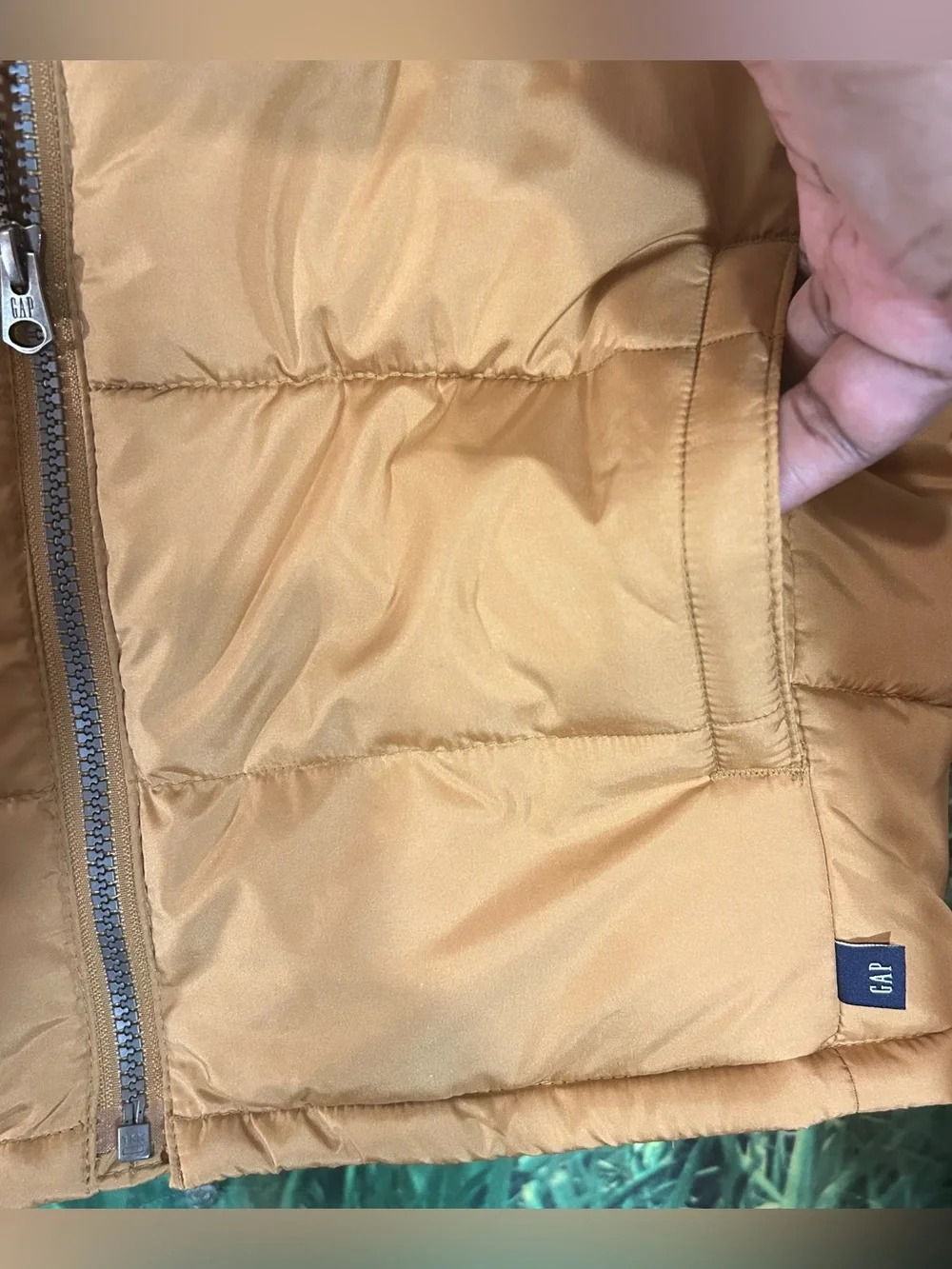 GAP(2)Big Kids Mustard Quilted Puffer Vest -Size:Size: L & XL